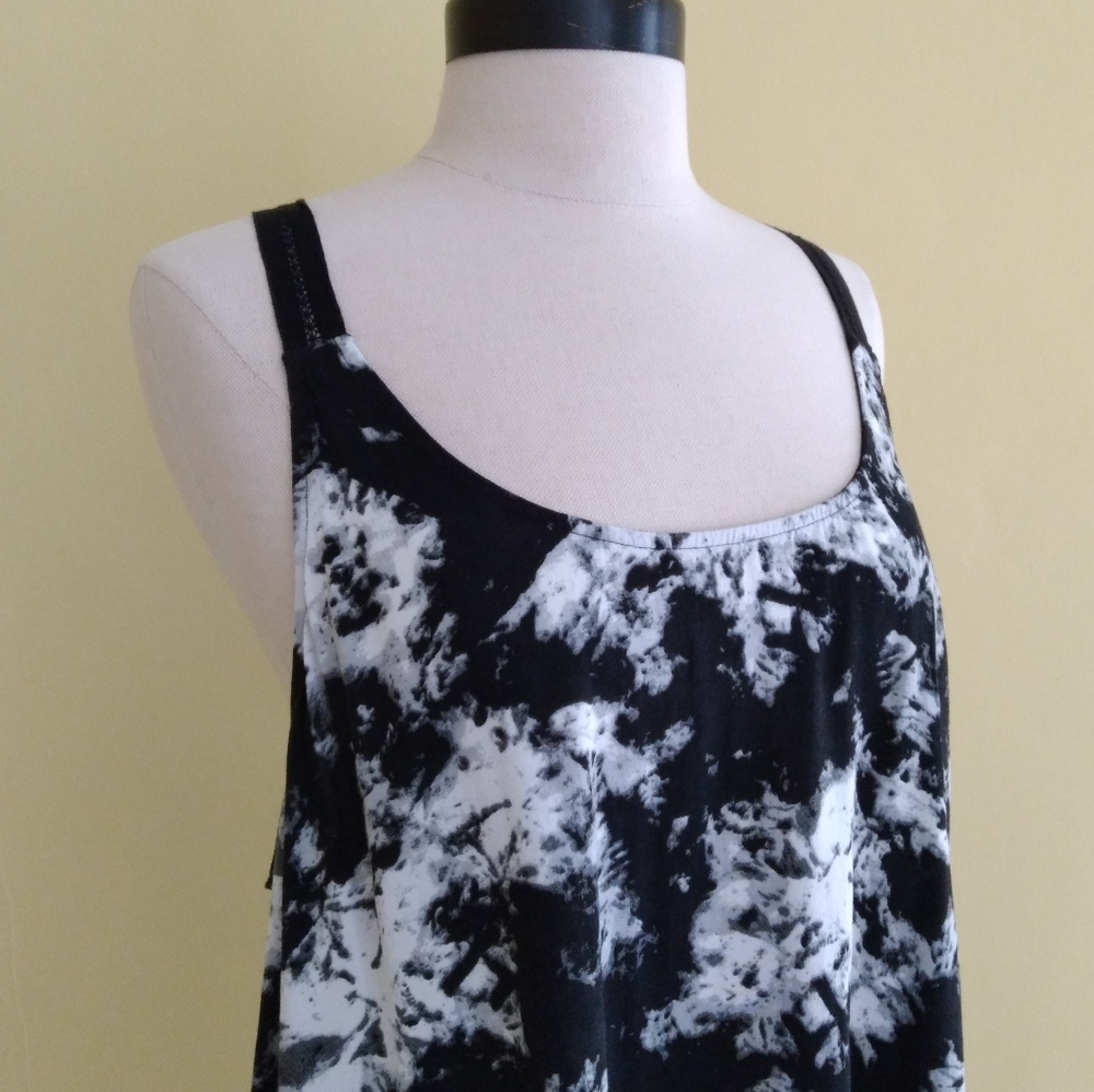 LAST CHANCE- Rachel Roy Tank Top